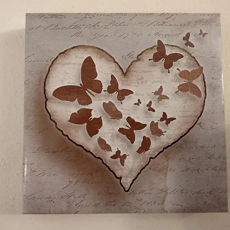 Butterfly House - * Castelfranco di Sopra